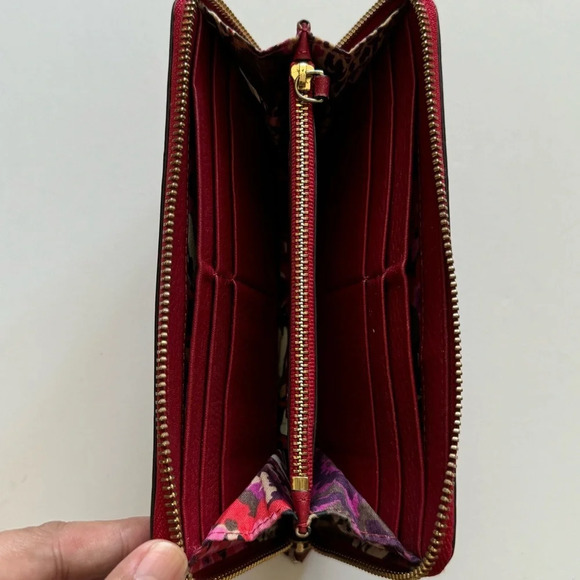 Vera Bradley Red Leather Zip Wallet - Picture 7 of 10